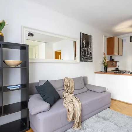 Appartement Golden In - One Bedroom In The Center - Zelazna Varsovie